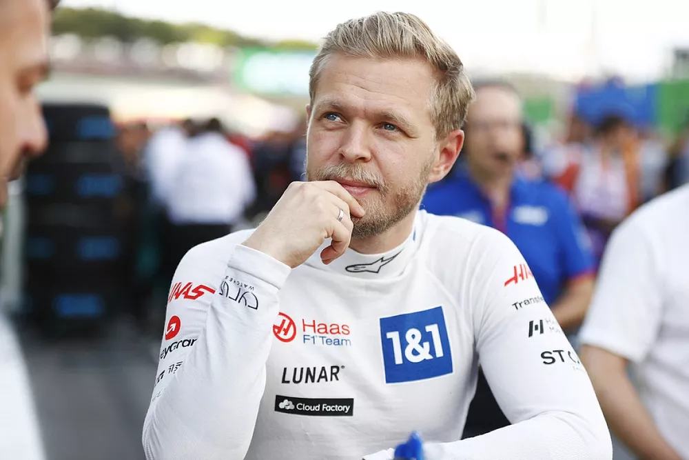 Kevin Magnussen, Haas F1 Team, on the Sprint grid