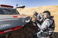 Sainz, "afortunado" tras su terrible accidente en el Rally Dakar