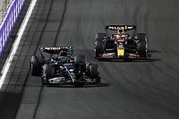 Mercedes niczym F2 przy Red Bullu