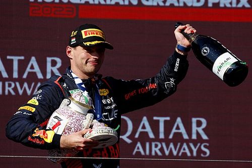 Verstappen cree que perder la pole lo ayudó el domingo en Hungría