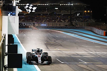 Fotogallery: Lewis Hamilton coglie l'ultimo successo 2018 ad Abu Dhabi