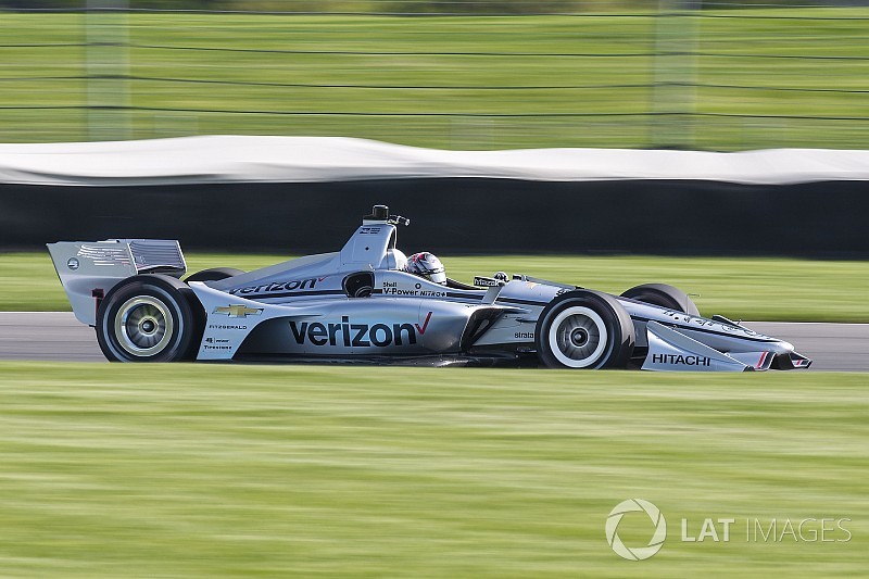 Newgarden lidera la práctica de IndyCar en Road America