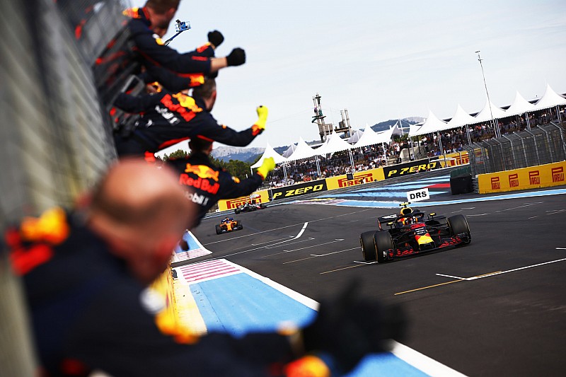 Helmut Marko lobt: