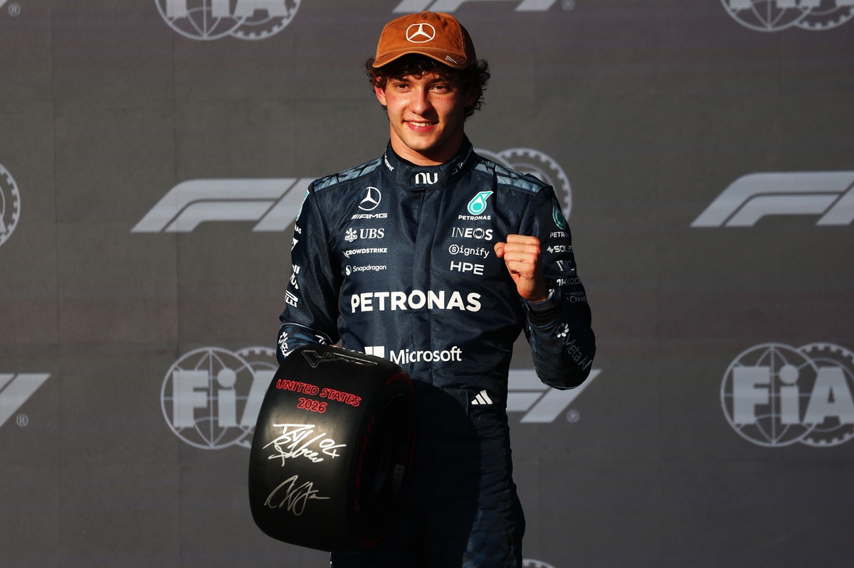Kimi Antonelli Steals US GP Pole in Austin, Verstappen Stunned