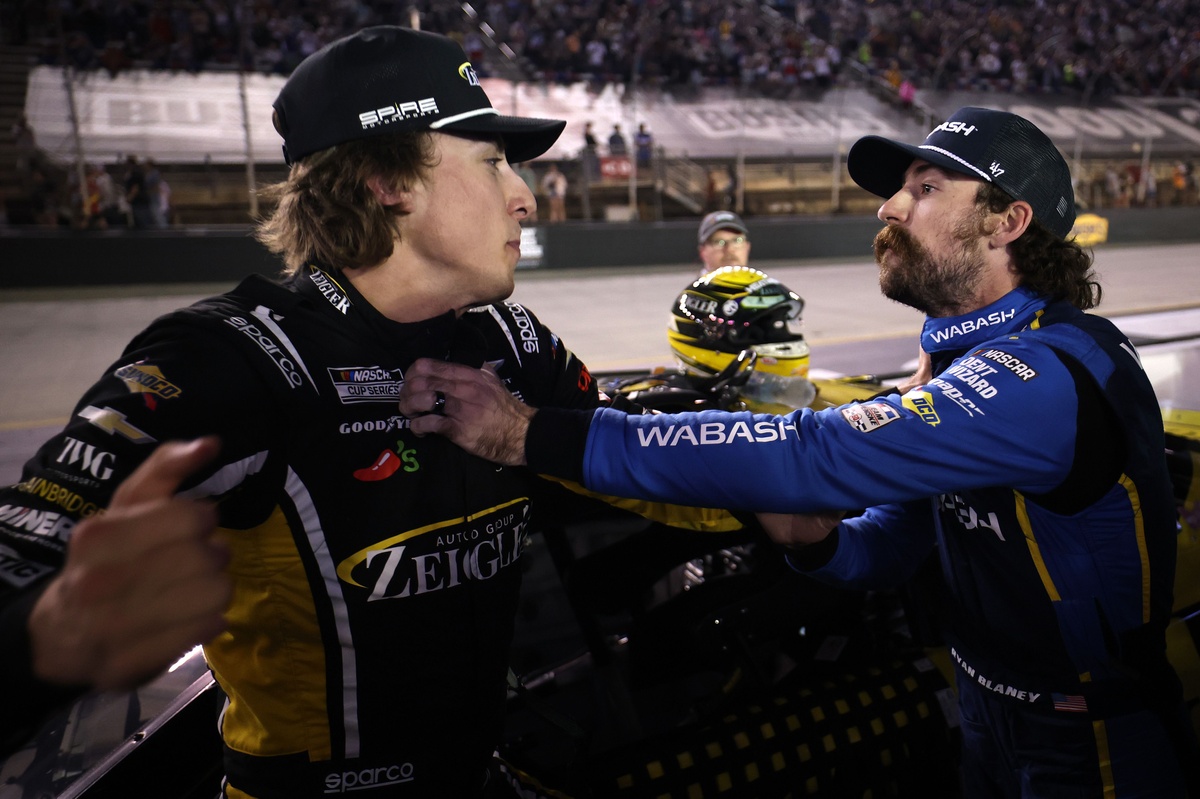 Carson Hocevar punches Ryan Blaney in the face in shocking Bristol brawl