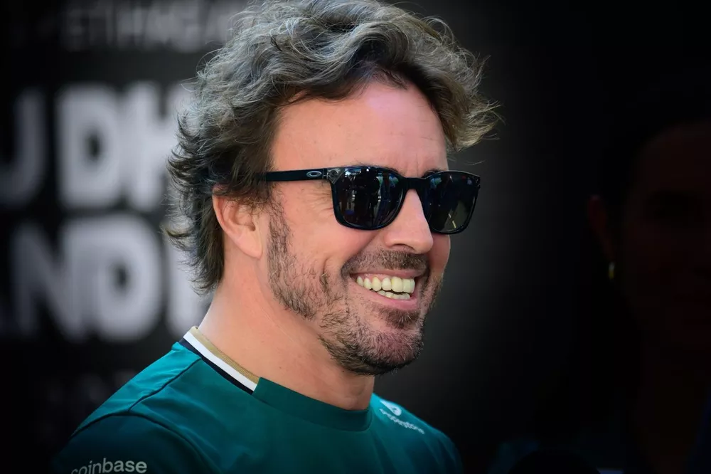Fernando Alonso, Aston Martin F1 Team