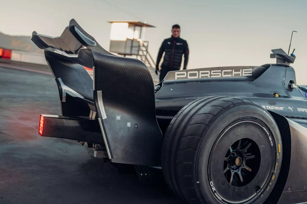 Porsche Gen 4