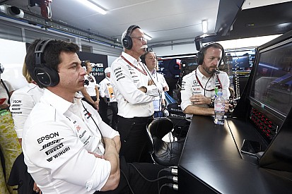 Mercedes leadership change won't impact F1, says Hamilton