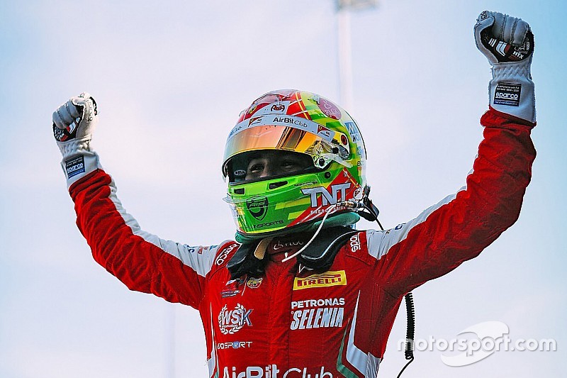 Enzo Fittipaldi titré en F4 Italie