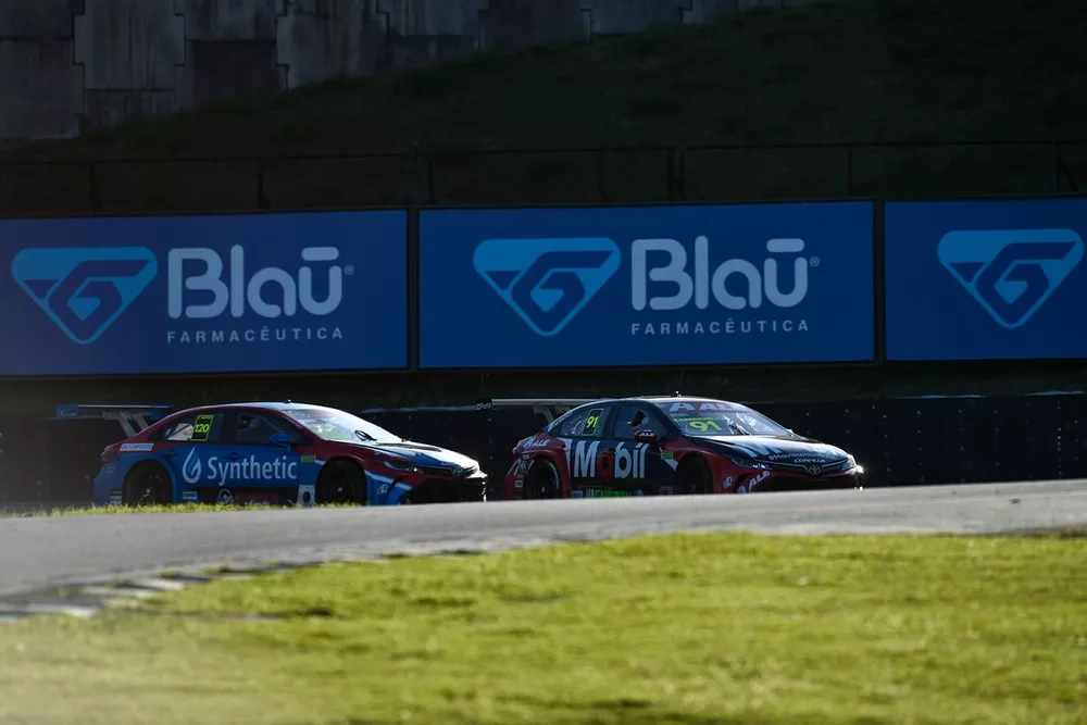 Dudu Barrichello e Vitor Baptista