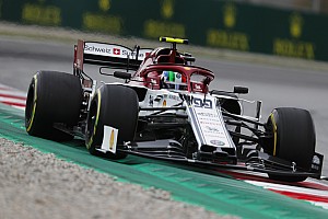Giovinazzi penaliza por reemplazar la caja de cambios