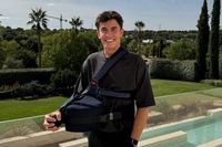 Márquez, tras ser operado: "Y recordad... ¡Somos campeones del mundo!"