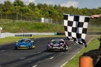 Polak obejmuje fotel lidera