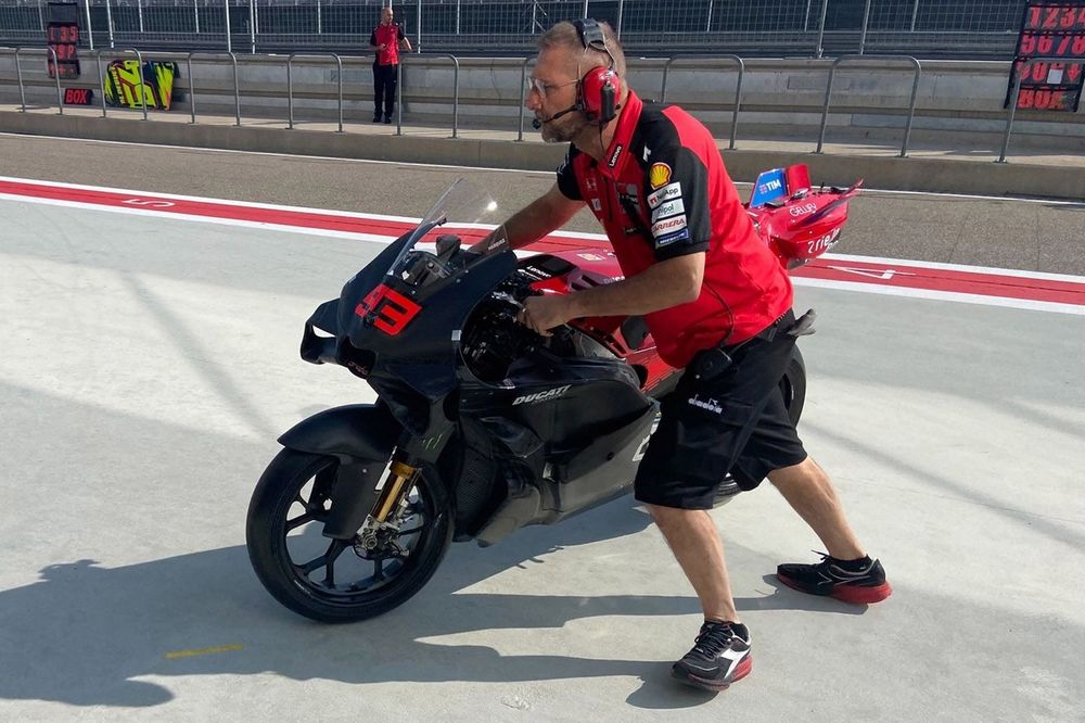 Detalles de la moto de Ducati en el test de Arag&oacute;n