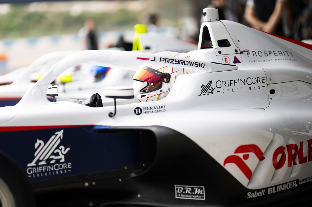 Przyrowski przegrał z bolidem