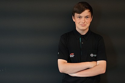 Leigh et Rasmussen dominent la première soirée des F1 Esport Pro Series