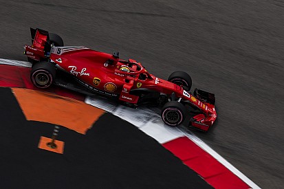 Vettel meg akarja mutatni, mi rejlik valójában a Ferrariban