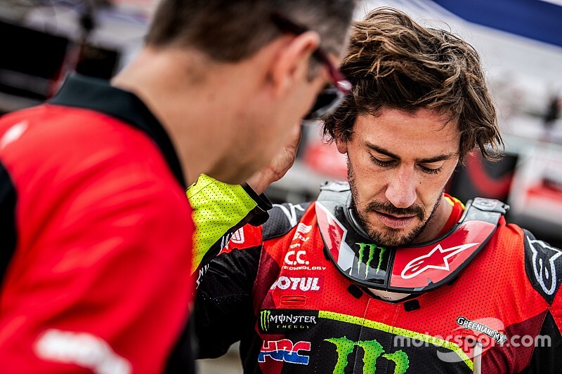 Barreda crashes out of Dakar contention