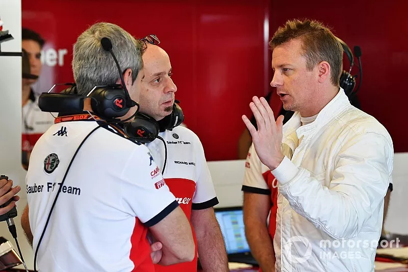 Kimi Raikkonen, Sauber con Simone Resta, dise&ntilde;ador de Sauber