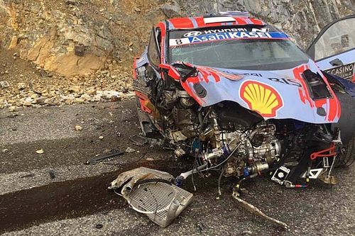 Tanak aprende la lección para Suecia