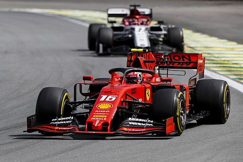 La familia Ferrari advierte a Leclerc y Vettel: "No pueden cometer errores" 