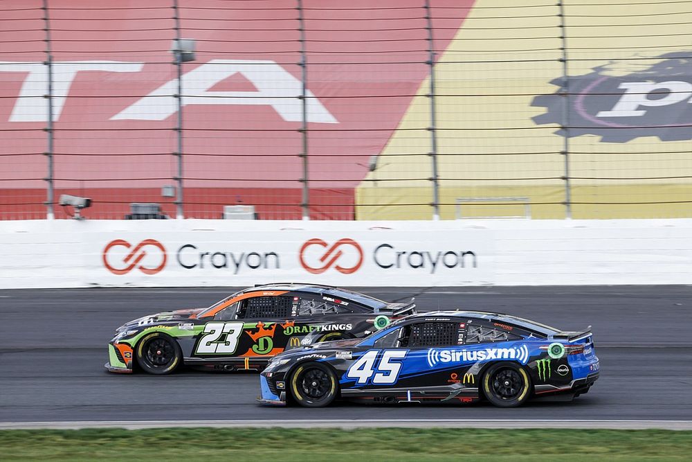 Bubba Wallace, 23XI Racing, Draft Kings Toyota Camry; Kurt Busch, 23XI Racing, SiriusXM Radio Toyota Camry