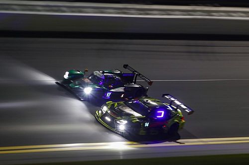 Fotogallery | Gli scatti più belli della 24 Ore di Daytona 2023