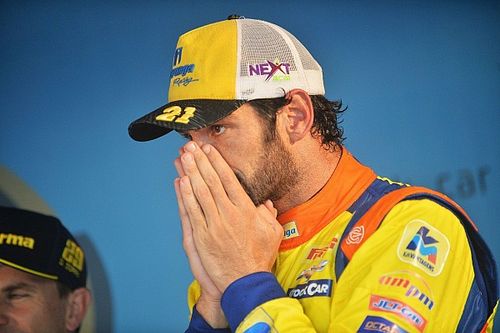 Ap&oacute;s hiato, Camilo comemora pole de &ldquo;significado especial&rdquo;