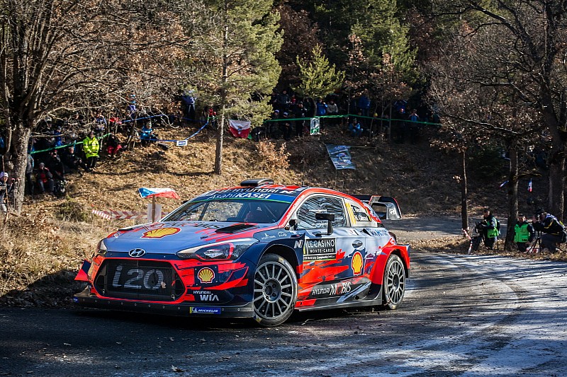 Monte-Carlo, PS15: Neuville vola e ora è a 4 decimi da Ogier a una prova dalla fine!