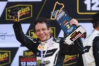 Rossi y su top 3 con BMW: Un podio fantástico, volveré a Bathurst