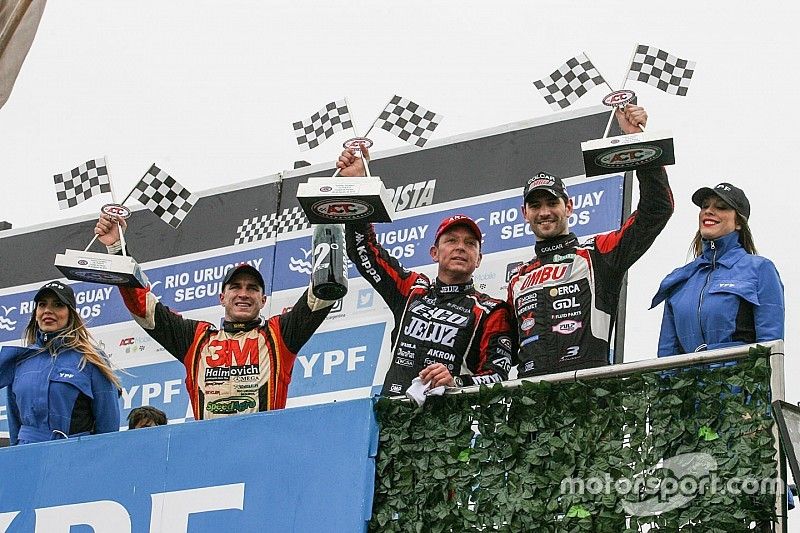 Podio: segundo Mariano Werner, Werner Competicion Ford, ganador Guillermo Ortelli, JP Racing Chevrol