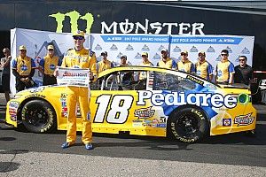 Daniel Su&aacute;rez largar&aacute; tercero en Dover y Busch con la pole