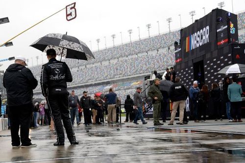 NASCAR: Daytona 500 é adiada por causa do mau tempo; saiba como assistir