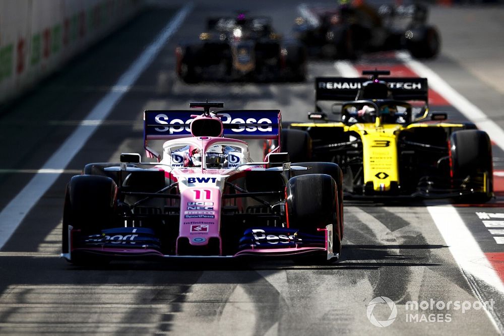 Sergio Perez, Racing Point RP19, leads Daniel Ricciardo, Renault F1 Team R.S.19