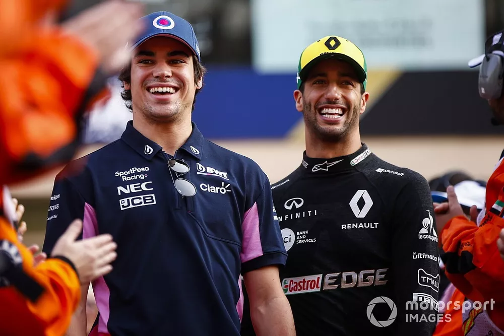 Lance Stroll, Racing Point, et Daniel Ricciardo, Renault F1 Team