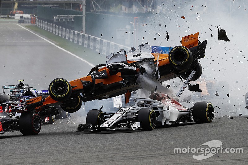 Alonso mystified by Hulkenberg's start mistake
