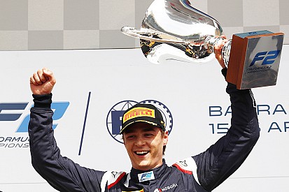 Markelov se hace con la primera victoria de la nueva Fórmula 2