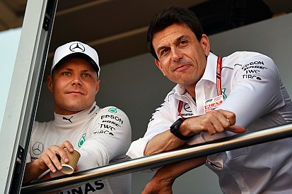 Wolff verteidigt Stallregie: Wäre auch pro Bottas so passiert
