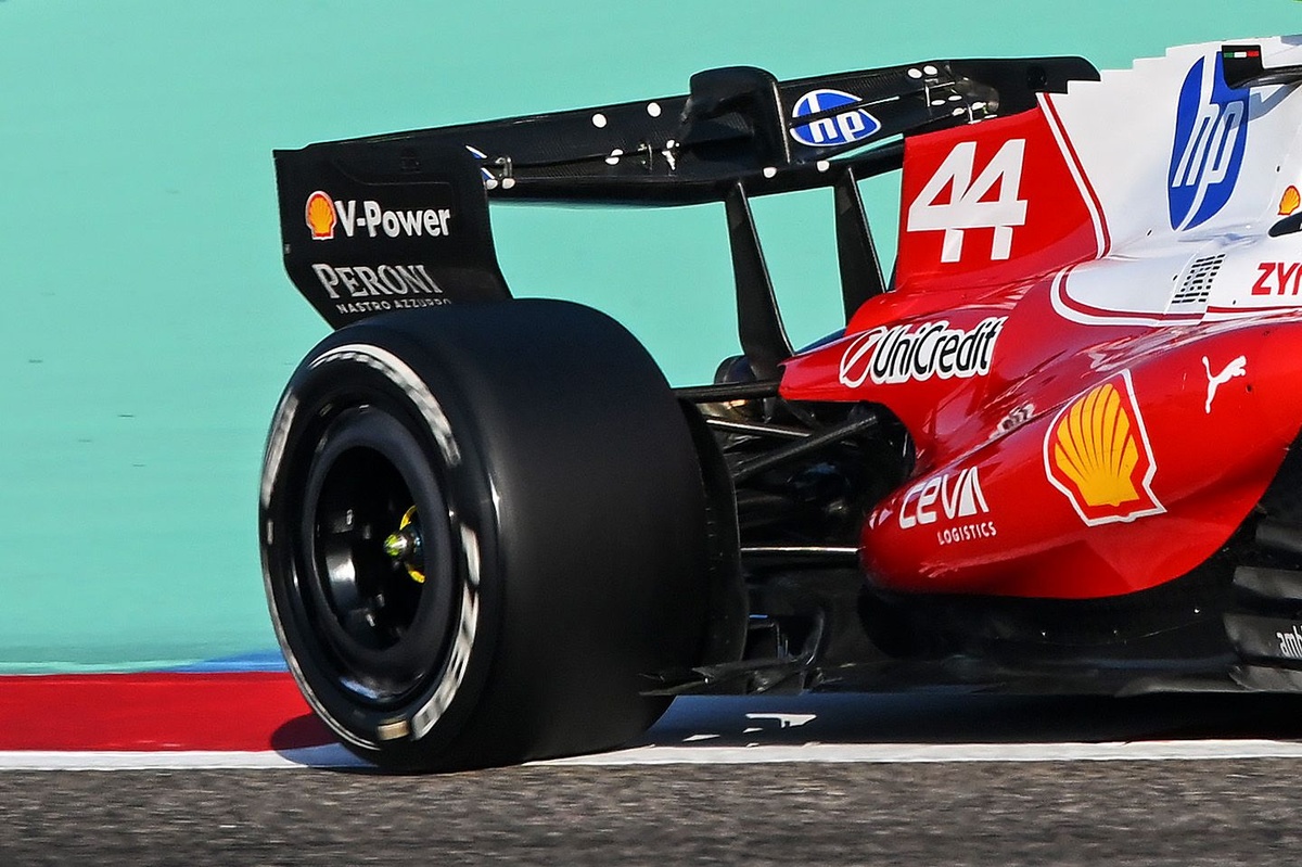 How Ferrari's F1 2026 rear wing is reminiscent of 2011 Mercedes