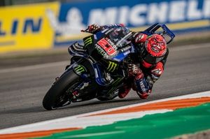 クアルタラロ、バレンシア初日は文字通り『炎上』危機。ガソリン吹き出すトラブルにヒヤヒヤ