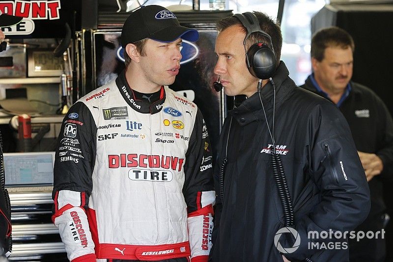 Brad Keselowski, Team Penske, Ford Fusion Discount Tire