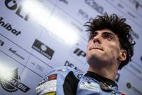Aldeguer: "Es una locura como frenan las MotoGP, es lo que me est&aacute; costando un poco m&aacute;s"