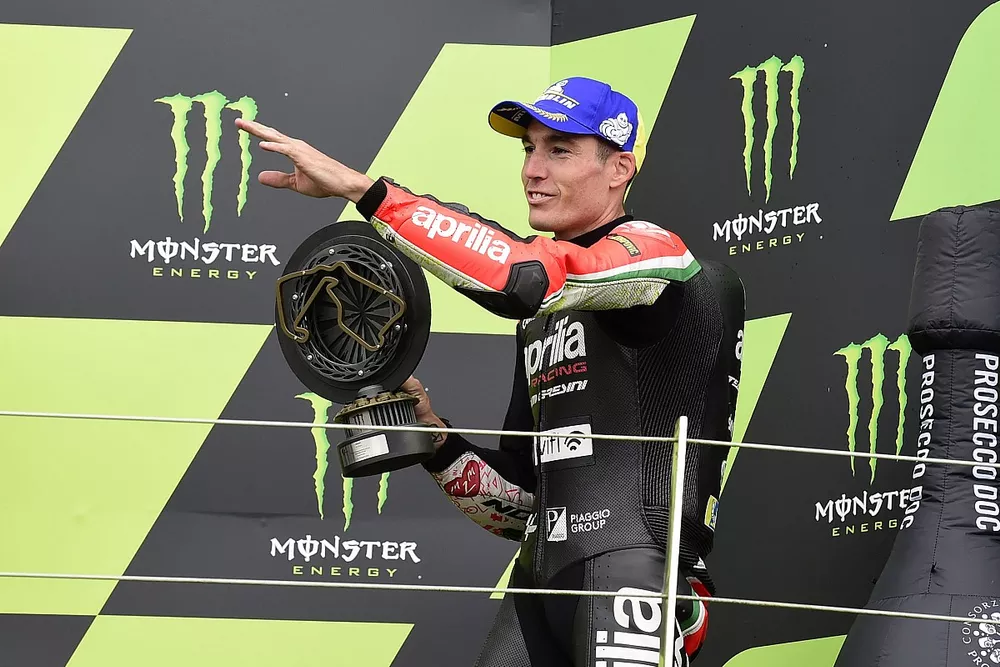 Podio: tercer lugar Aleix Espargar&oacute;, Aprilia Racing Team Gresini