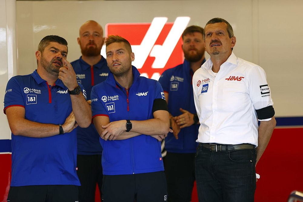 Guenther Steiner, Team Principal, Haas F1 and team members