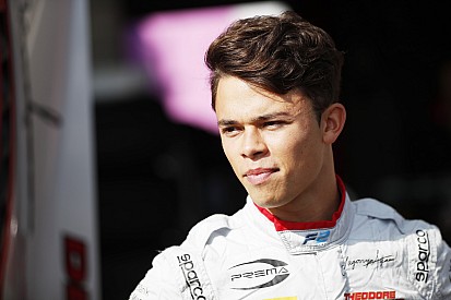F2 Spa: Antrenmanların lideri De Vries