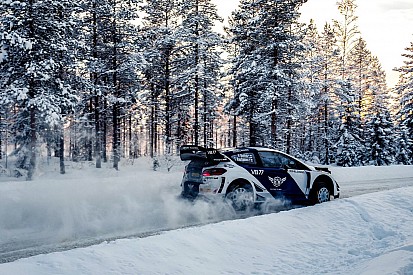 Bottas se lleva una especial y acaba quinto en su debut en rallies