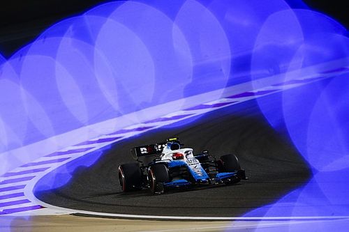 Kubica czuje się jak pasażer