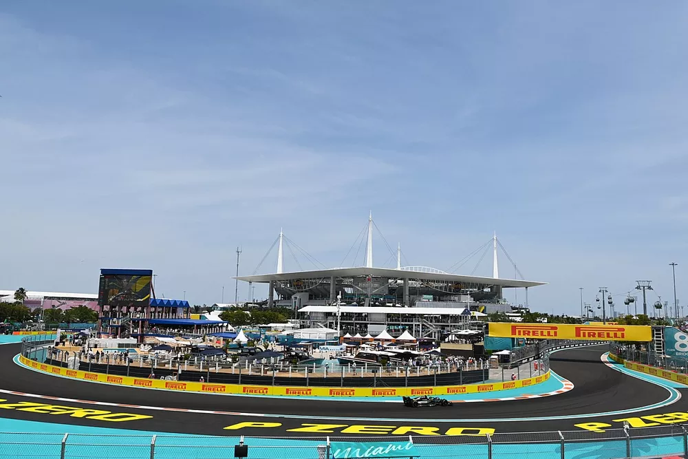 Lewis Hamilton, Mercedes F1 W14