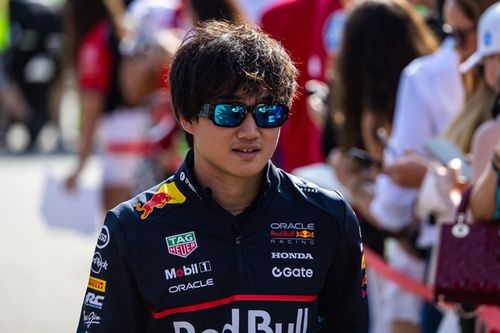 F1 - Ex-chefe de Tsunoda critica japonês: “Talentoso, mas não trabalha o suficiente”