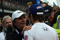 Fittipaldi: "Alonso tiene raz&oacute;n sobre los t&iacute;tulos de Hamilton y Max"
